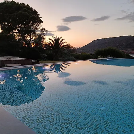 Villa Summer In