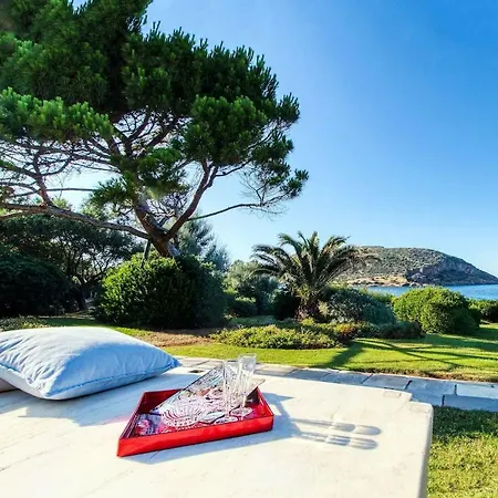 Villa Summer In